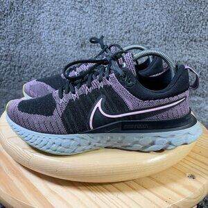 Nike Flyknit 2 React Infinity Running Shoe Womens Size 9 Black Purple Sneakers
